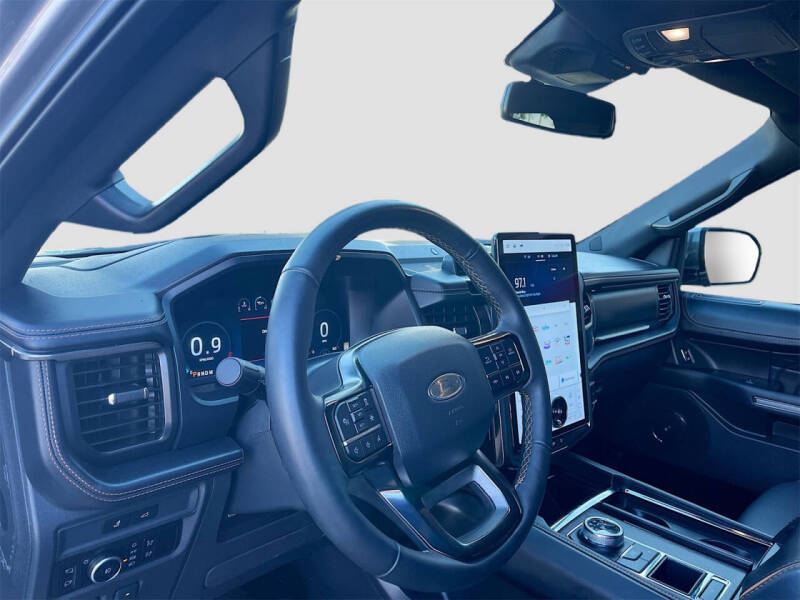 2024 Ford Expedition Platinum