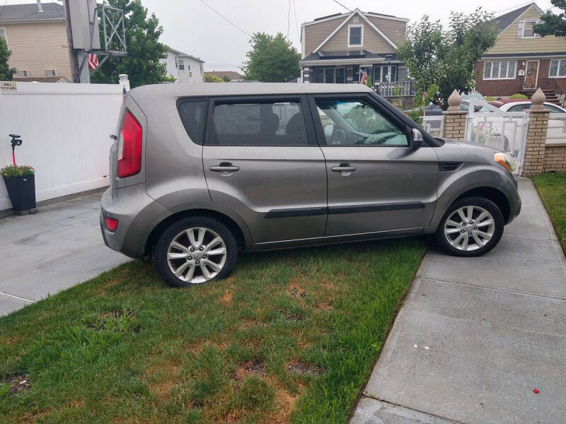 2013 Kia Soul +