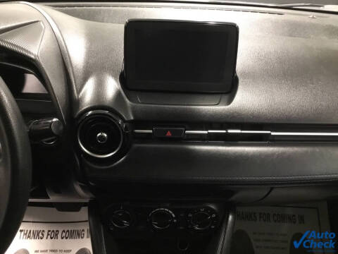 2019 Toyota Yaris LE