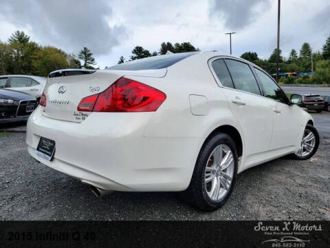 2015 Infiniti Q40