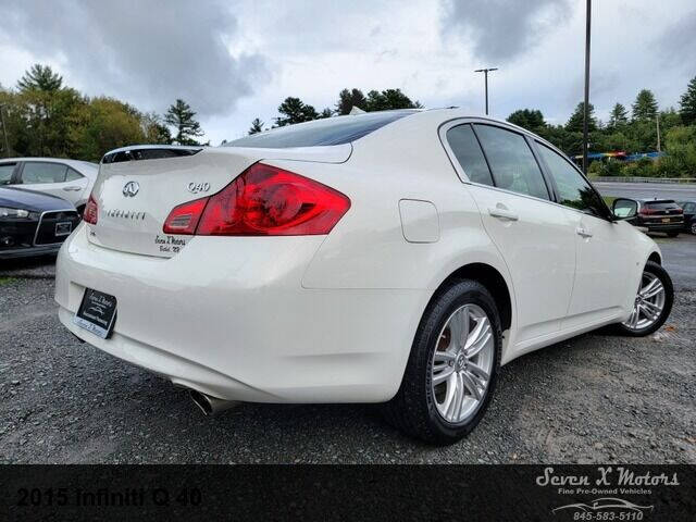2015 Infiniti Q40