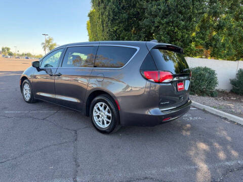 2019 Chrysler Pacifica LX