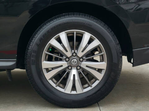 2019 Nissan Pathfinder SL