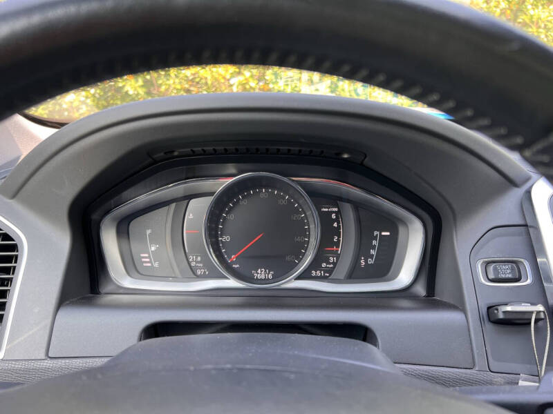 2017 Volvo XC60 T5 Inscription