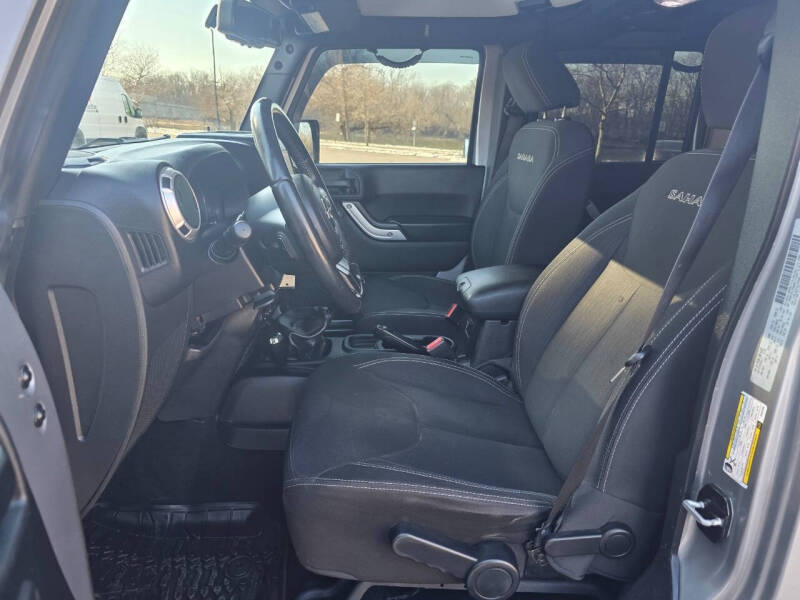 2016 Jeep Wrangler Unlimited Sahara