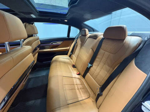 2022 BMW 7 Series 750i xDrive