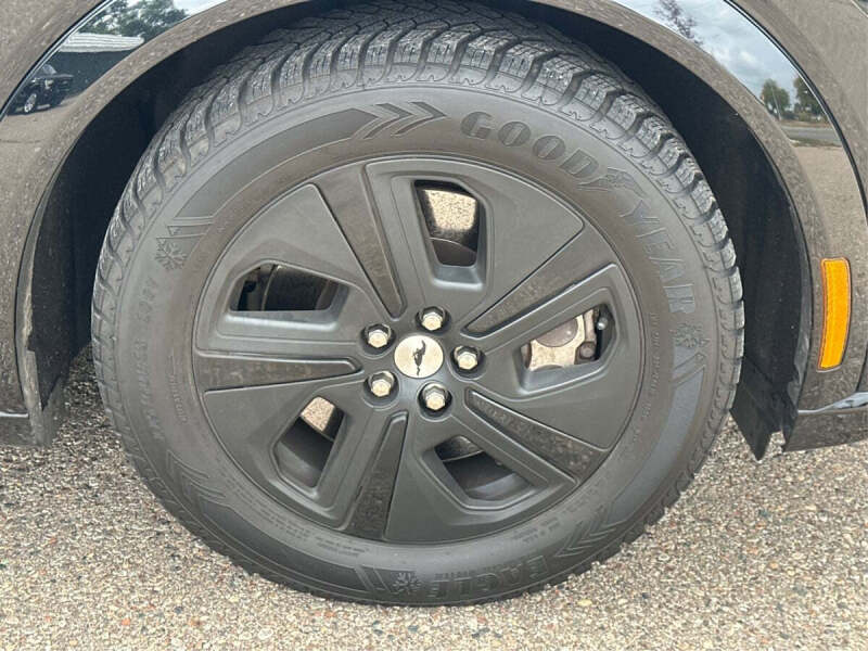 2021 Ford Mustang Mach-E California Route 1