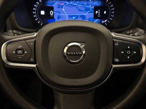 2024 Volvo S60 B5 Core Dark Theme