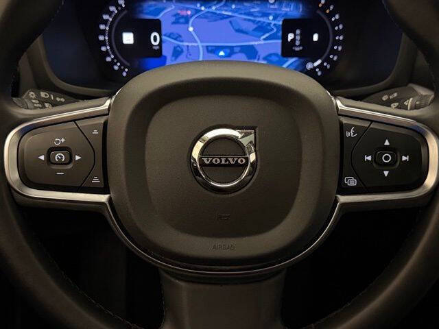 2024 Volvo S60 B5 Core Dark Theme