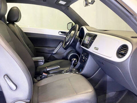 2013 Volkswagen Beetle