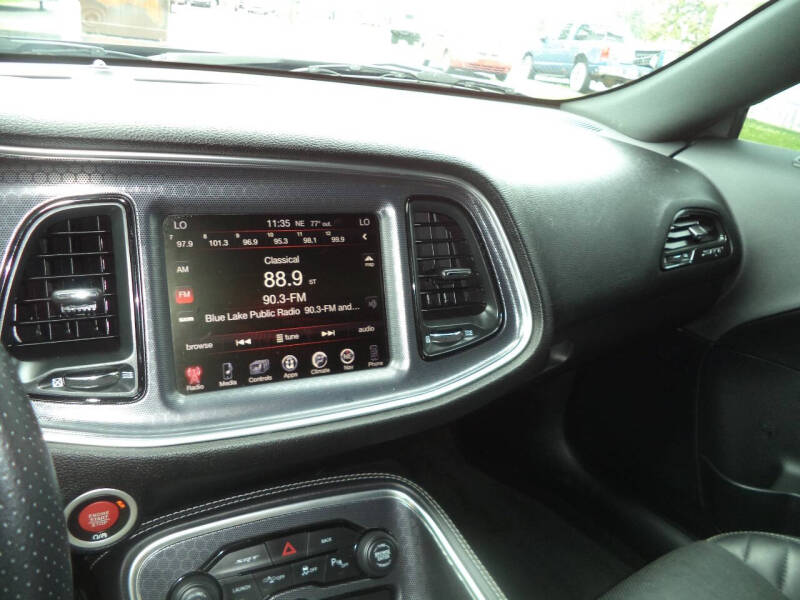 2016 Dodge Challenger SRT 392