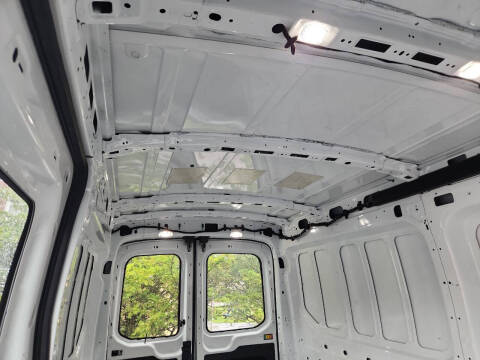 2021 Ford Transit 250