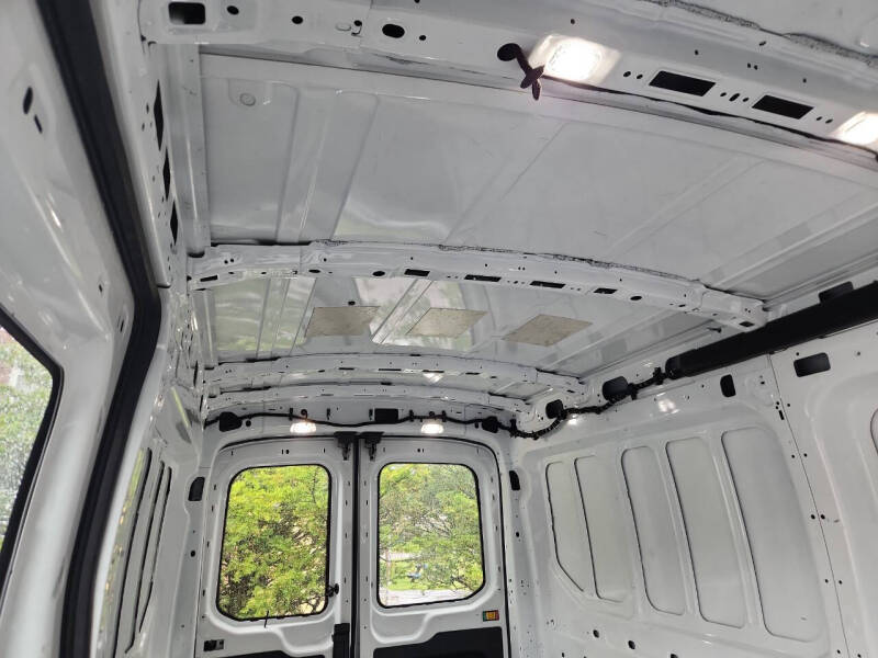 2021 Ford Transit 250