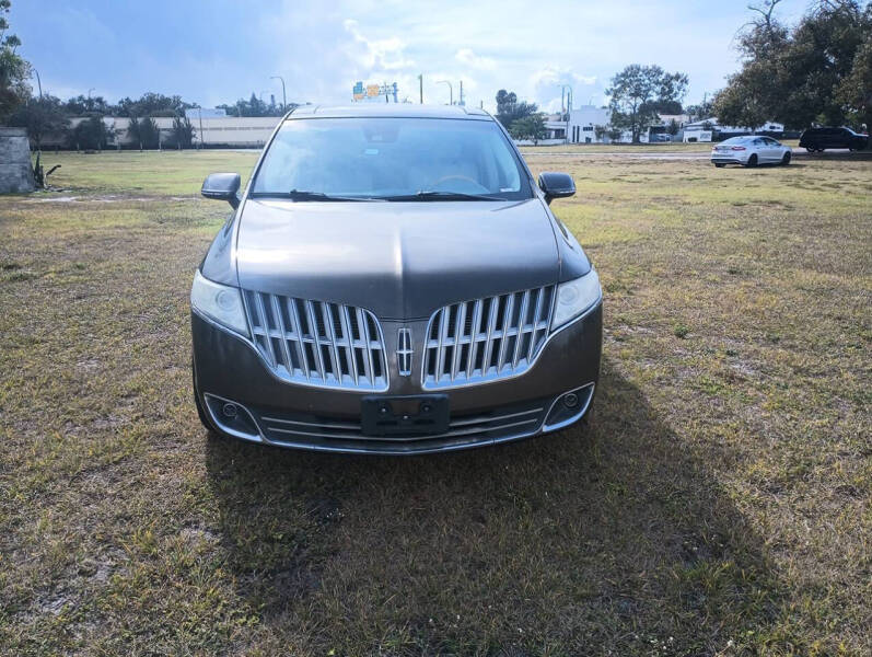 2011 Lincoln MKT