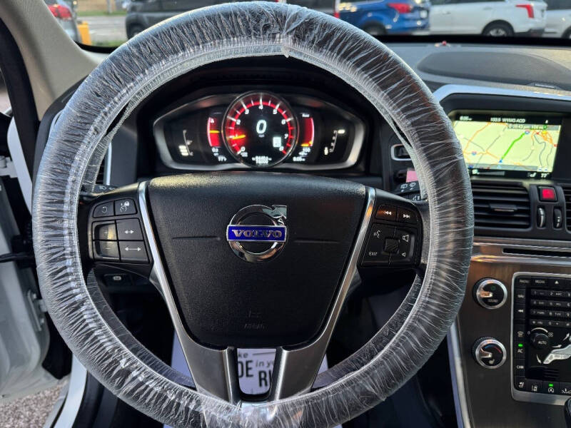 2016 Volvo XC60 T6 Drive-E Platinum