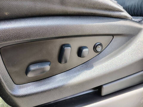 2018 Chevrolet Suburban LS