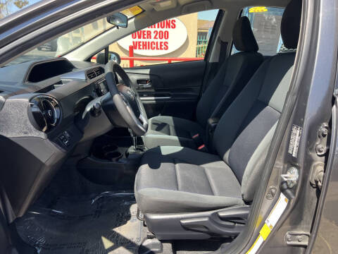 2016 Toyota Prius c