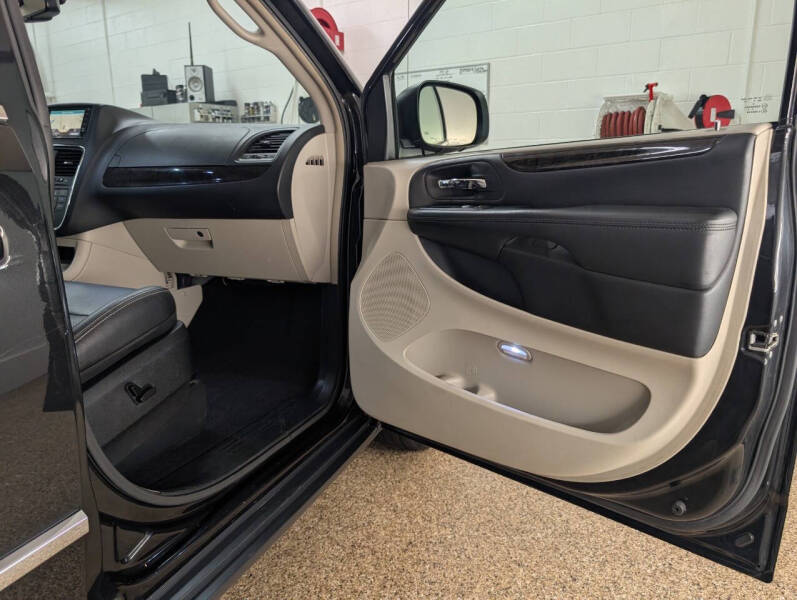 2017 Dodge Grand Caravan GT