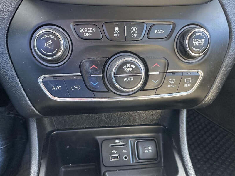 2016 Jeep Cherokee Latitude