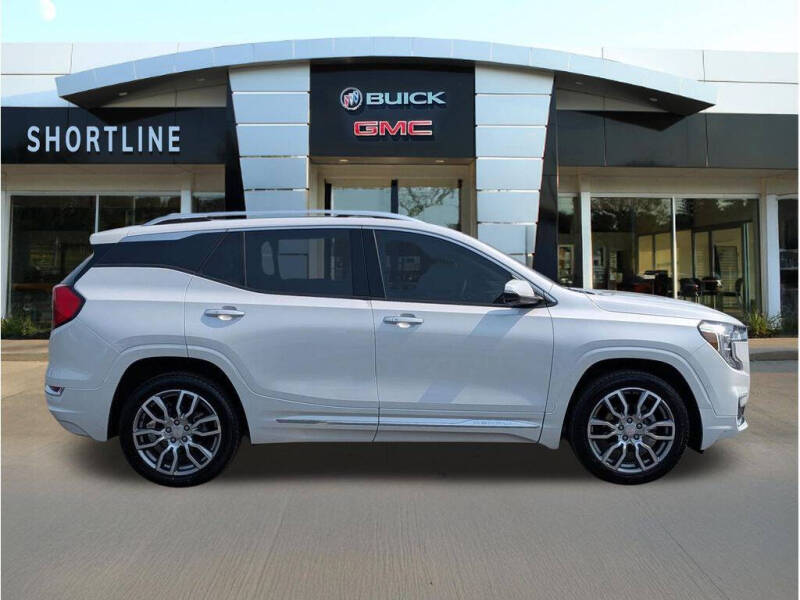 2023 GMC Terrain Denali