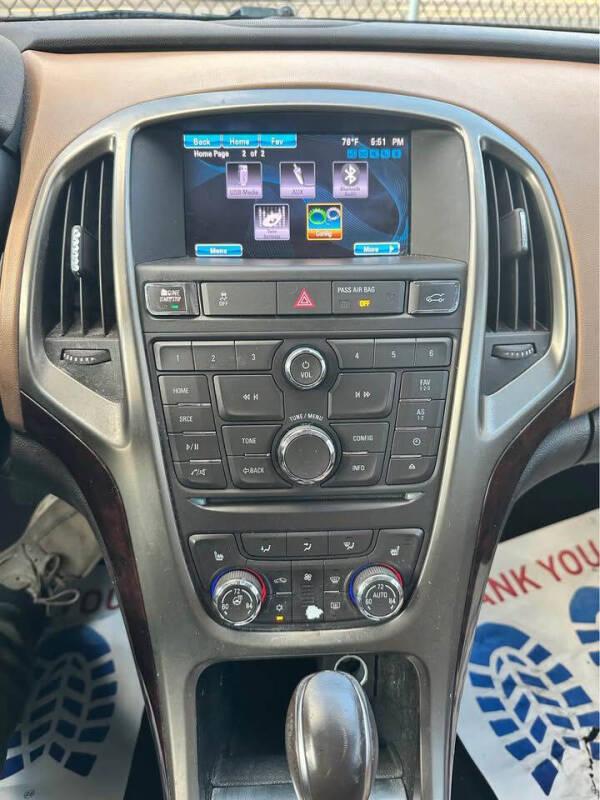 2012 Buick Verano Leather Group