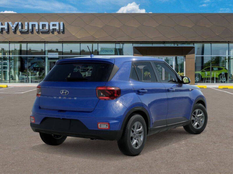 2026 Hyundai Venue SE