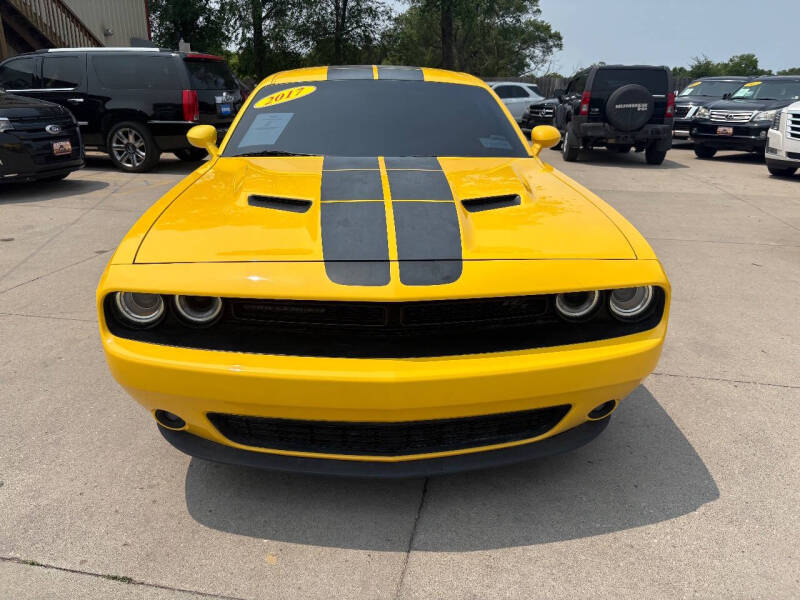 2017 Dodge Challenger R/T Plus