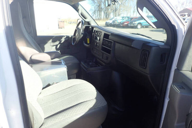 2021 Chevrolet Express 2500