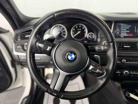 2016 BMW 5 Series 528i xDrive