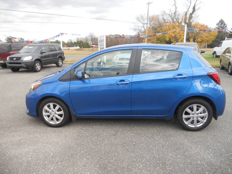 2015 Toyota Yaris LE