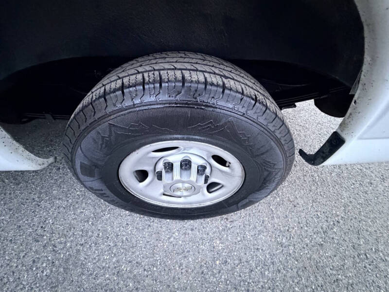 2020 Chevrolet Express 2500