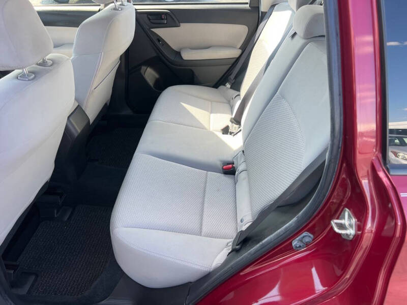 2014 Subaru Forester 2.5i