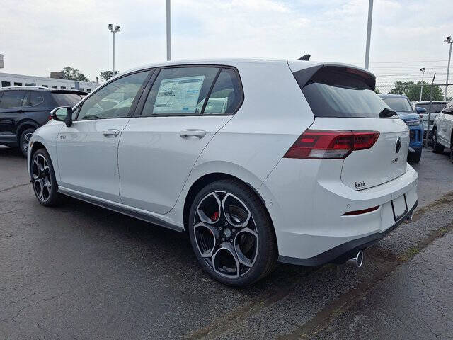 2025 Volkswagen Golf GTI Autobahn