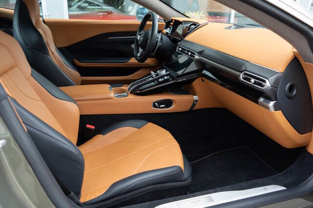 2025 Aston Martin Vantage