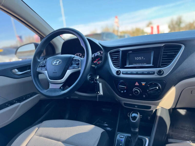 2019 Hyundai Accent