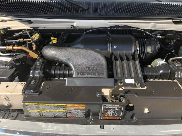 2001 Ford E-Series E-150