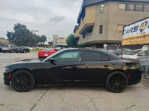 2017 Dodge Charger SE