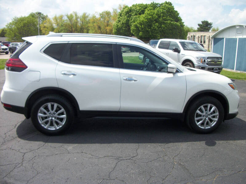 2018 Nissan Rogue SV