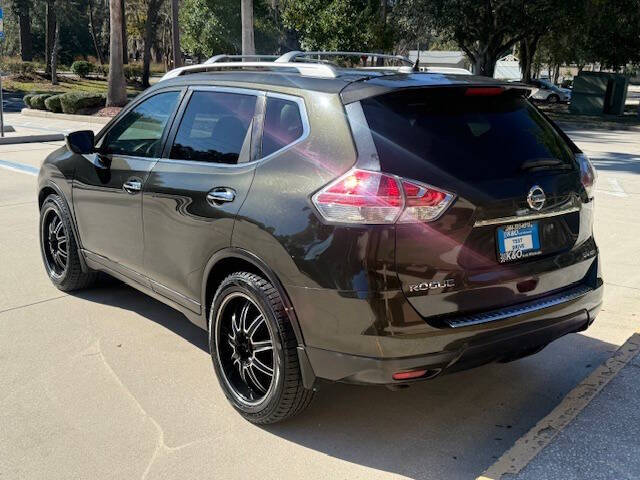 2016 Nissan Rogue SV