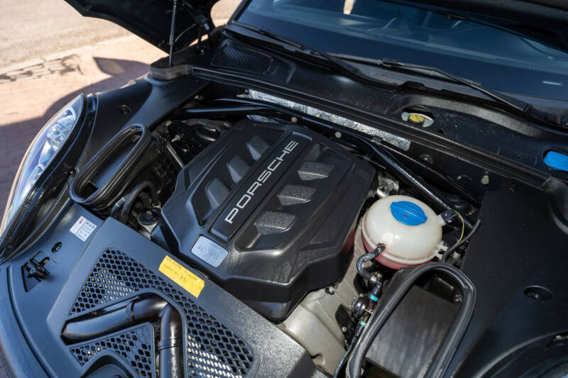 2017 Porsche Macan S