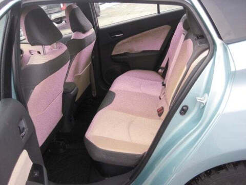 2016 Toyota Prius Three