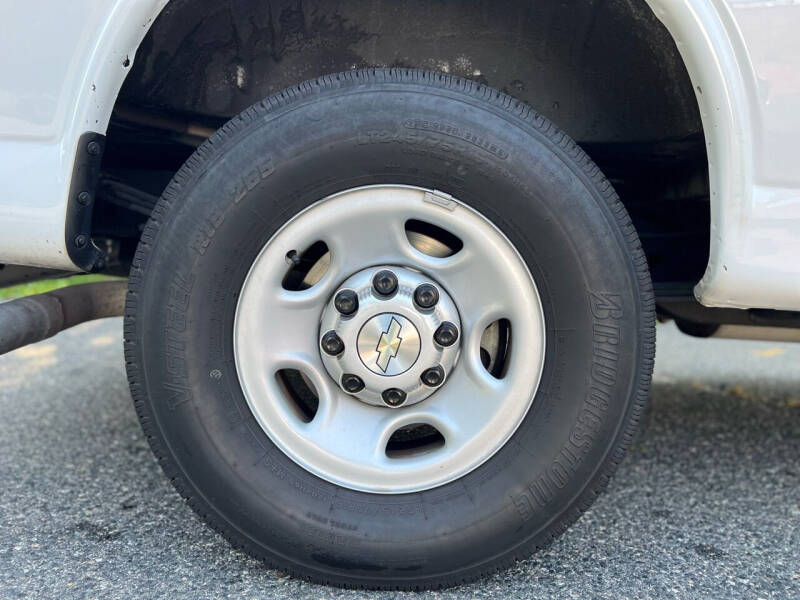 2019 Chevrolet Express 2500