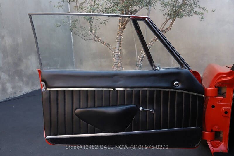 1963 Studebaker Avanti