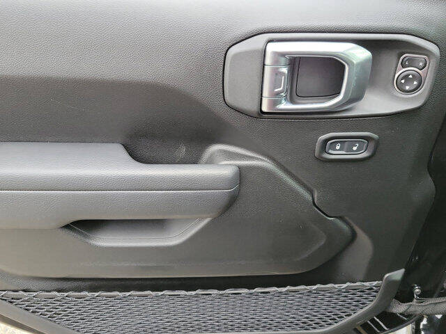 2023 Jeep Gladiator Freedom