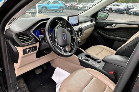 2021 Ford Escape SEL