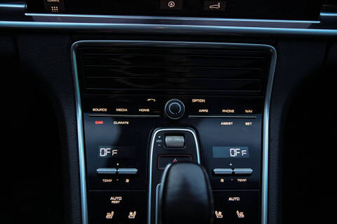 2018 Porsche Panamera