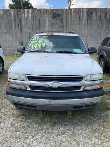 2001 Chevrolet Tahoe for sale at J D USED AUTO SALES INC in Doraville GA