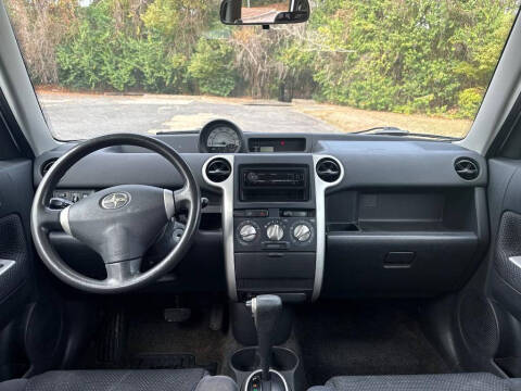 2006 Scion xB