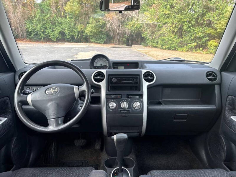 2006 Scion xB