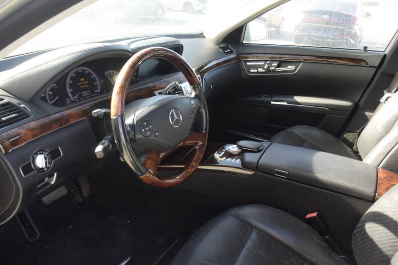 2013 Mercedes-Benz S-Class S 550 4MATIC